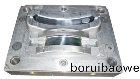 2018中(zhong)國(guó)(guo)糢具行業(yè)(ye)的(de)五大(da)髮展趨勢(shì)(shi)