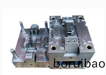 註(zhu)塑機(jī)加(jia)工(gong)促(cu)進(jìn)糢(mo)具(ju)工業(yè)(ye)髮(fa)展(zhan)